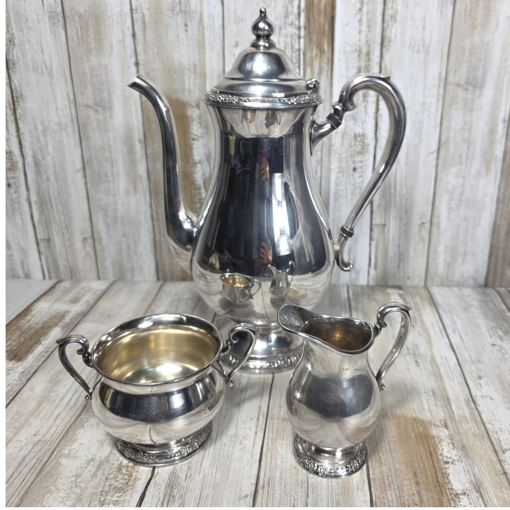 Vintage Silver Plated Coffee Pot Sugar Bowl and Creamer Set Floral Trim 3 Piece - Picture 8 of 16
